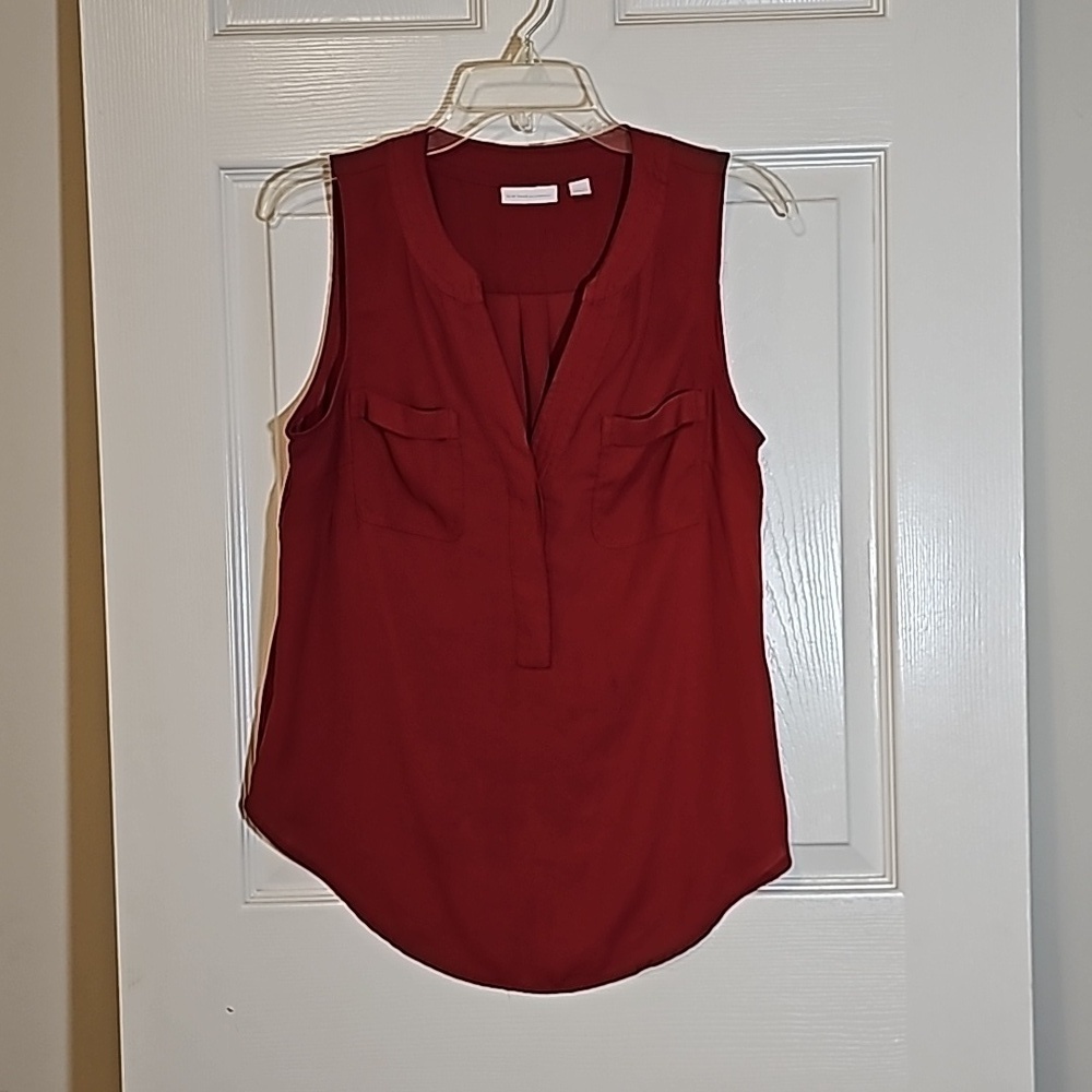NY & CO Women's Rust Button Down Sleeveless Blouse Breast Pockets Size S